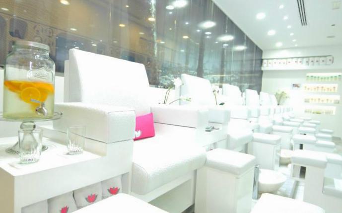 The White Room Beauty & Spa